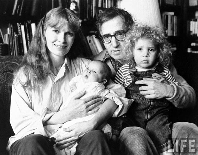 Woody Allen and Mia Farrow with Dylan Farrow and Satchel (Ronan) Farrow